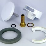 Accessori testa colonna di scarico con erogazione bianca Teuco