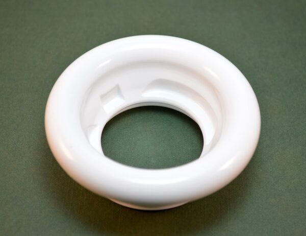 Ghiera fissaggio jet Teuco Bianca cod. 81054901 (2)